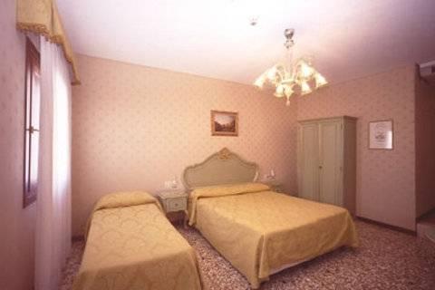 Locanda Armizo Venice Room photo